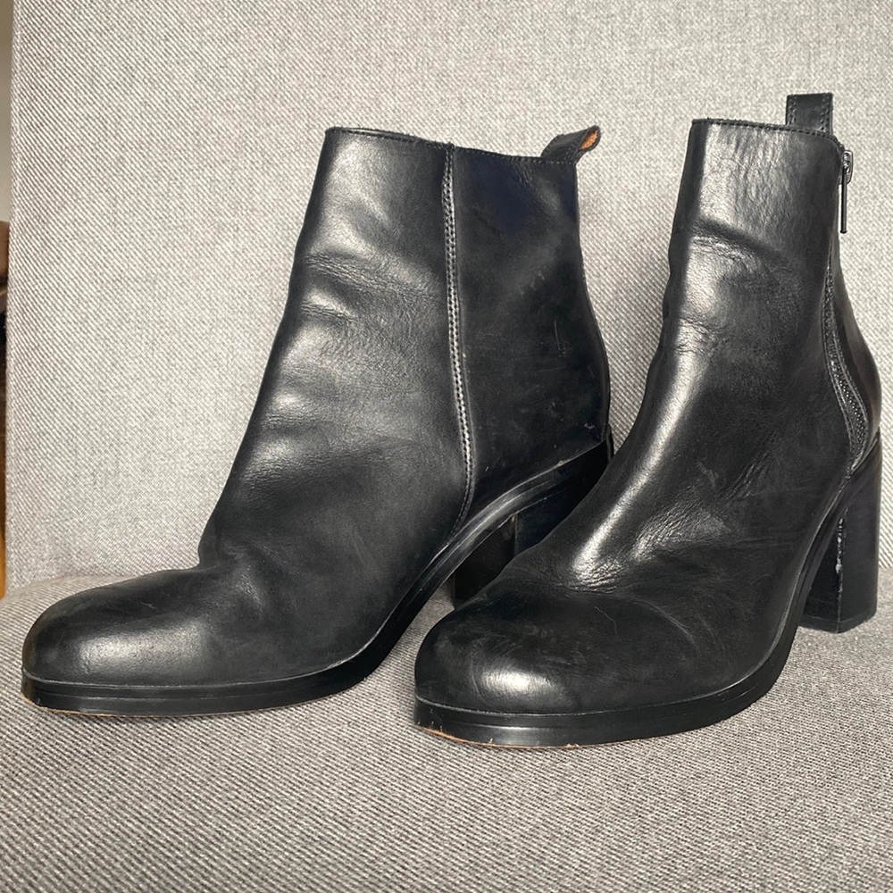 Gap Boots